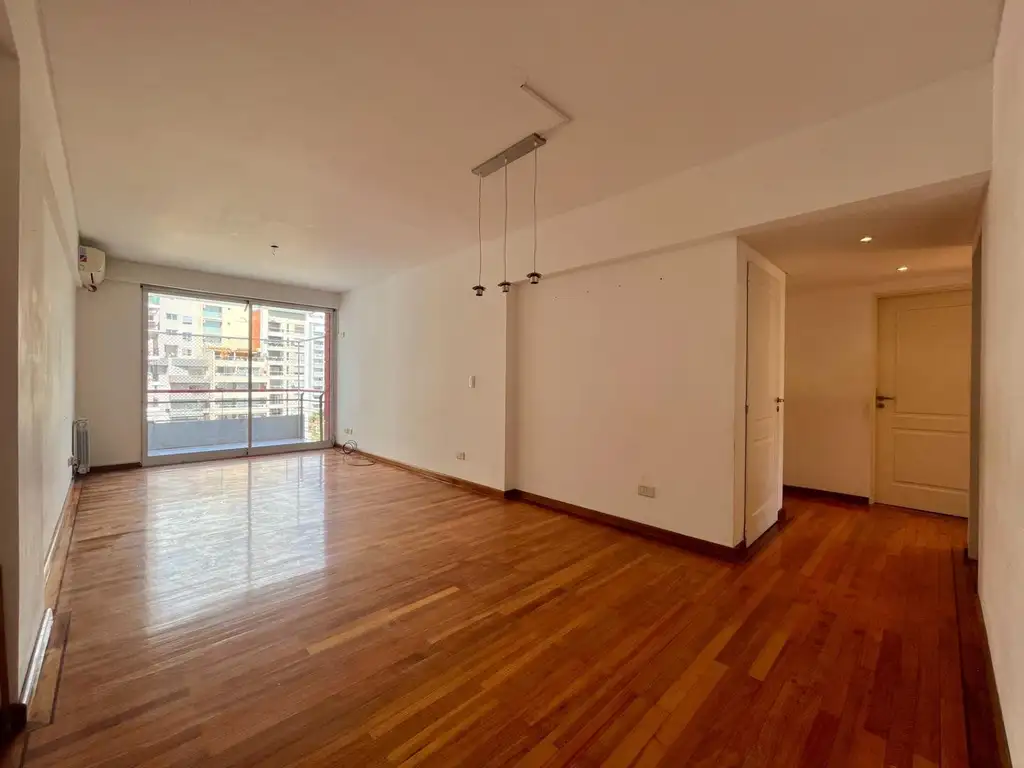 Venta departamento 4 ambientes cochera Villa Urquiza