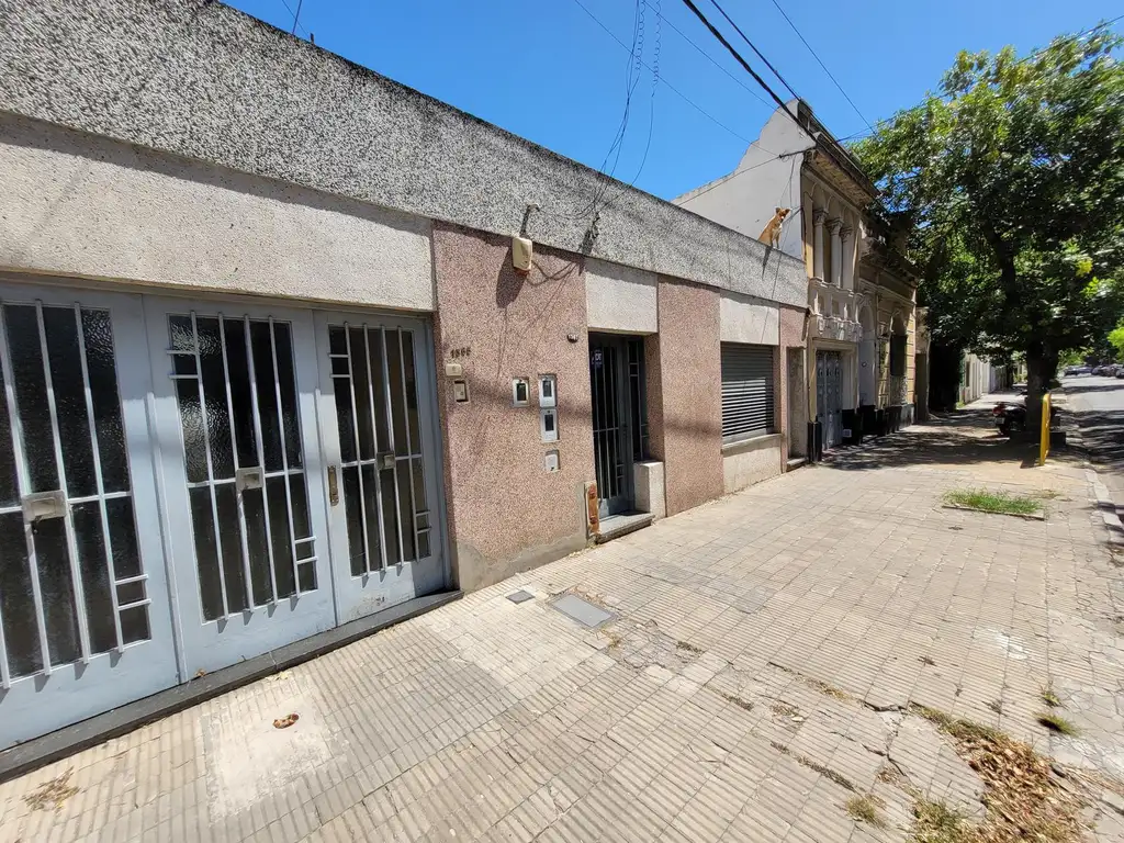 Almafuerte 1300 - Casa en venta de dos dormitorios - Rosario, Arroyito