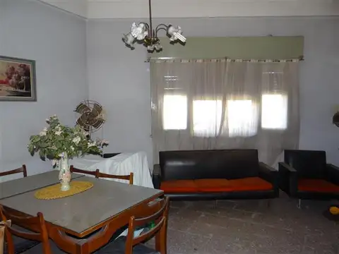 Casa en Venta con cochera