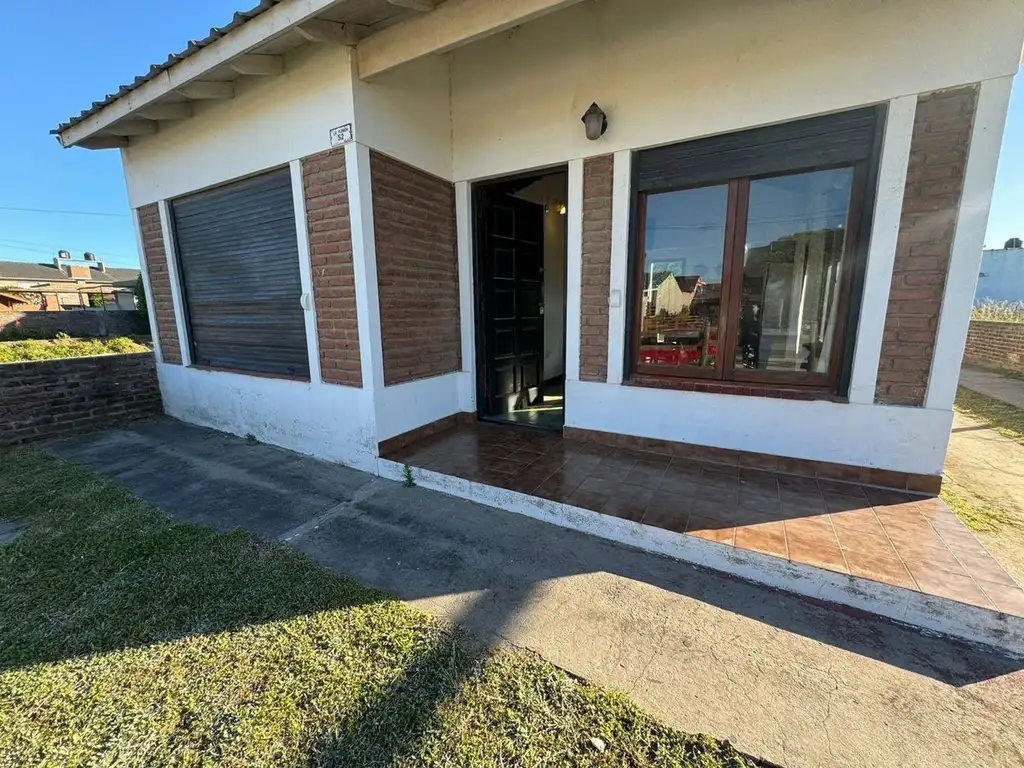 VENTA CHALET SANTA CLARA  A METROS DEL MAR