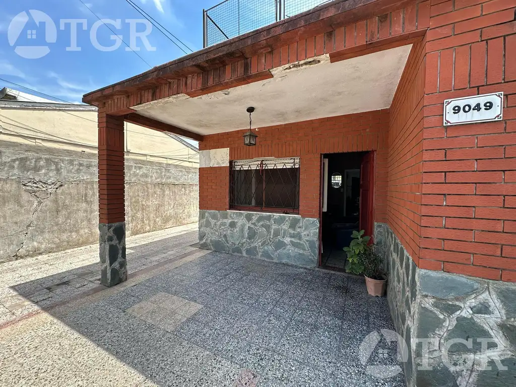 VENTA PH 3 AMB CON GALERIA Y PATIO EN LOMA HERMOSA