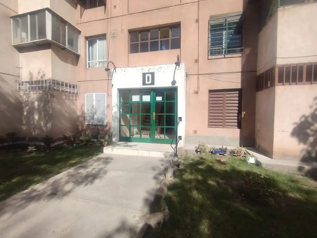 VENTA, DEPARTAMENTO - GODOY CRUZ