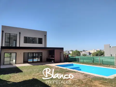 Casa en Venta en Santa Elena, Pilar del Este, G.B.A. Zona Norte - BLA0929_LP534859_1 - Foto 0