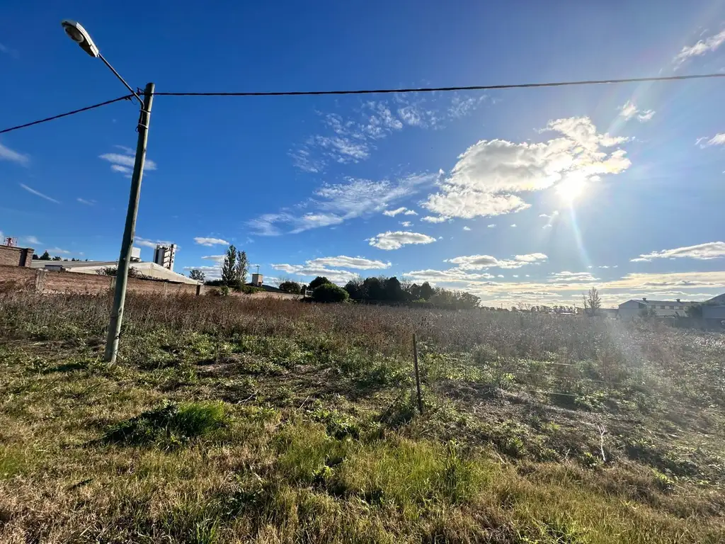 SE VENDE TERRENO EN PERGAMINO