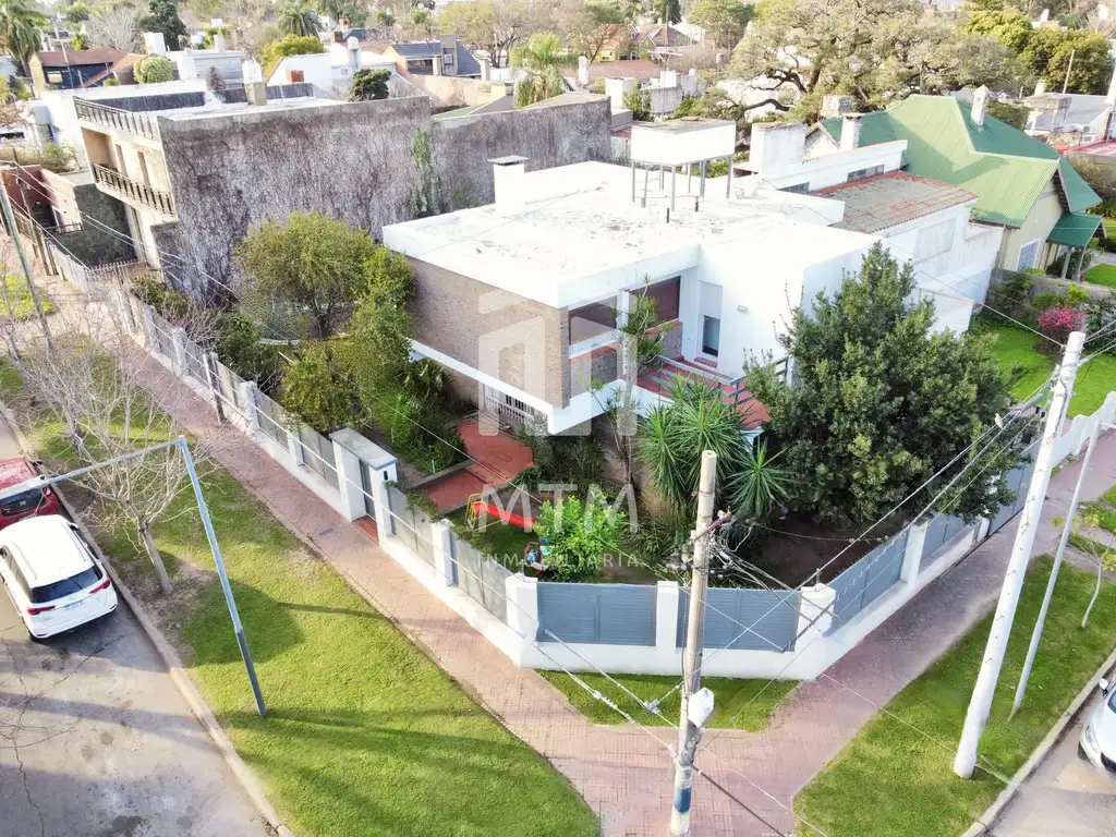 Casa en venta Rosario  Alberdi