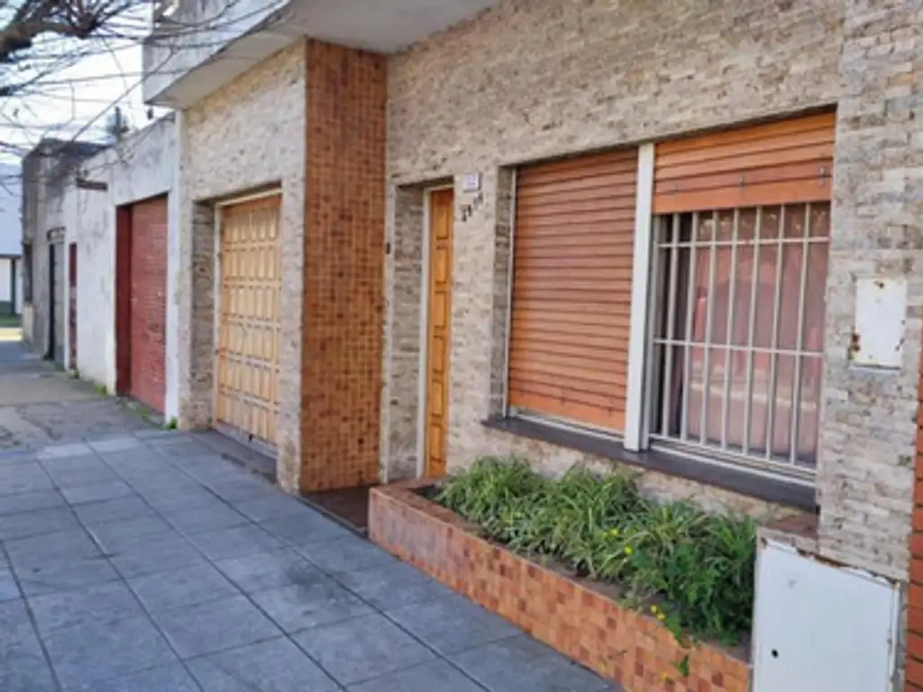 Casa  En Venta En La Tablada