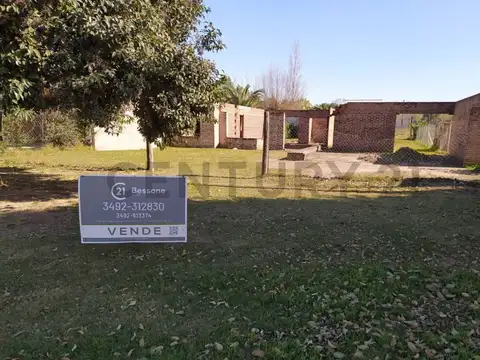 OPORTUNIDAD EN SUSANA! CASA EN CONSTRUCCIÓN EN AVENIDA