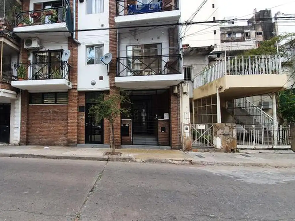 Oficina en Planta Baja Ingreso independiente Venta Rosario Centro