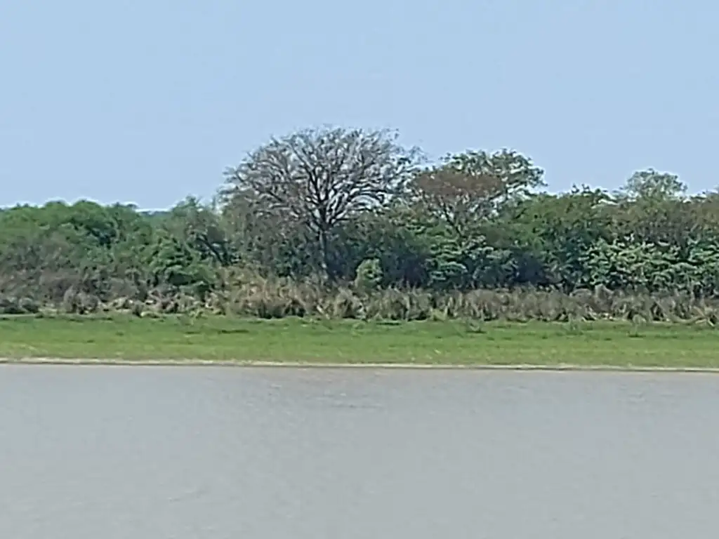 TERRENO CON LA MEJOR VISTA AL RIO , HELVECIA.