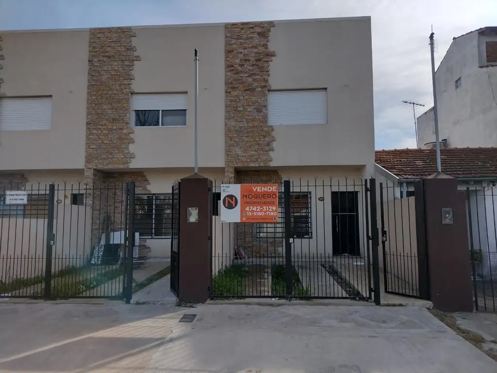 Casa  en Venta en José León Suárez, San Martin, G.B.A. Zona Norte