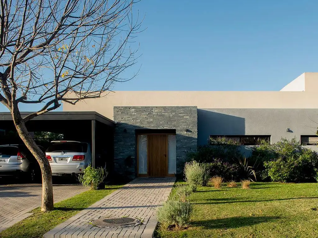 Casa en venta en Haras Santa María - El Remanso