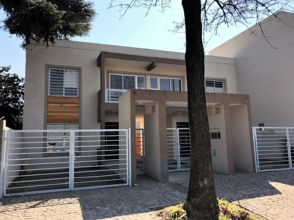 PH / duplex en venta - Ituzaingó Sur - 24 de Octubre al 1300