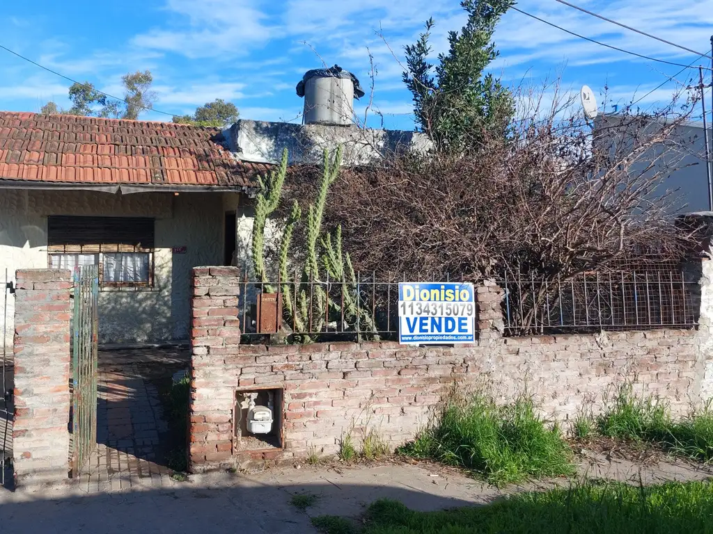 CASA EN VENTA EN SAVIO