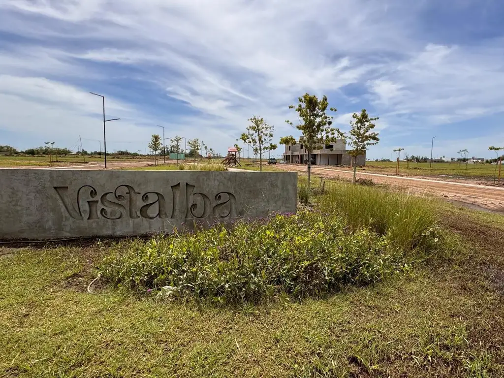 LOTES EN RICARDONE - BARRIO VISTALBA