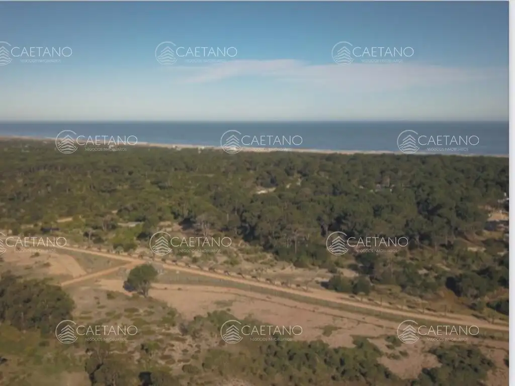 Venta Terrenos Nuevo Barrio Cerrado ubicado a 400 metros del ingreso a José Ignacio.