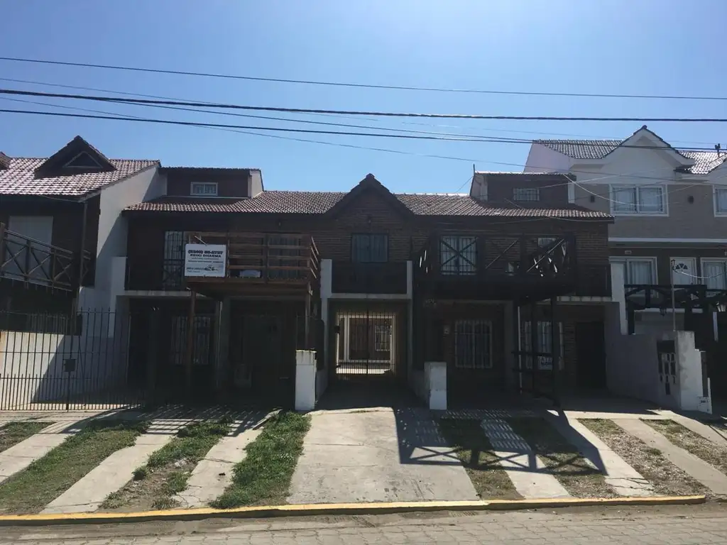 Duplex en venta en Santa Teresita.