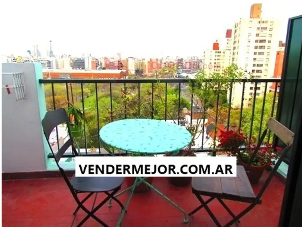 Amplio 1 AMB con Balcon en Colegiales