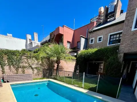 Imponente casa en venta, Quilmes Resid, piscina, Quincho.