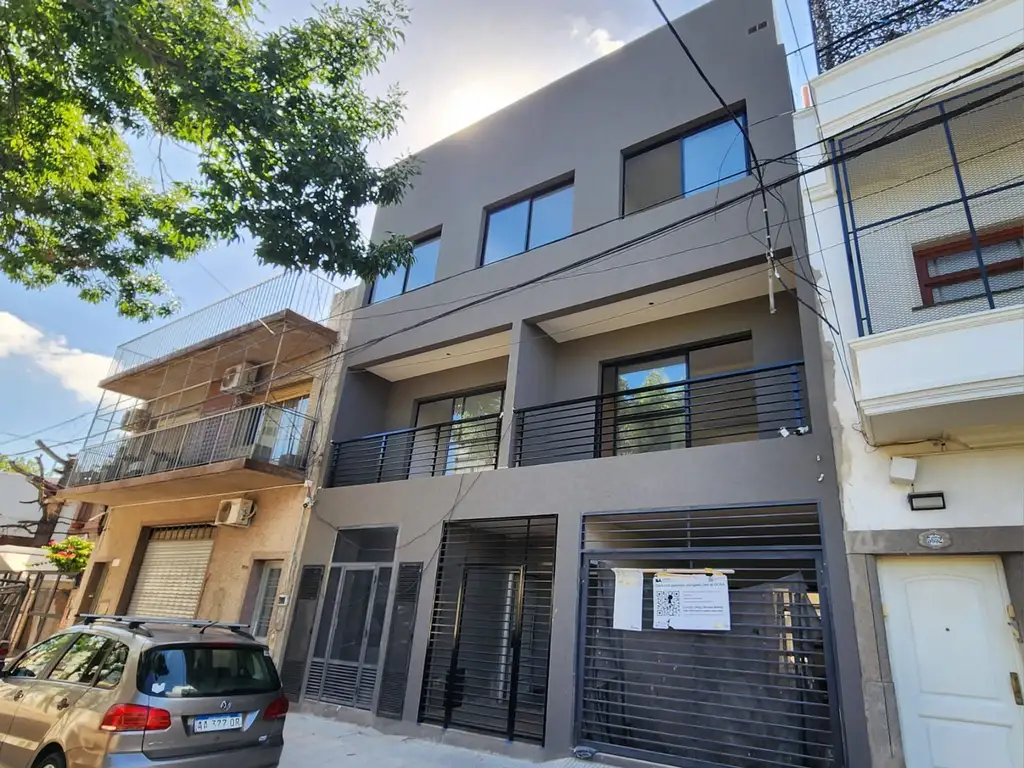 Venta PH Dúplex 4 Amb en Pozo Terraza y Parrilla