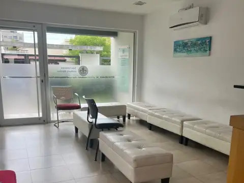 Casa 6 Amb. a 5 cuadras guemes comercial ideal profesionales