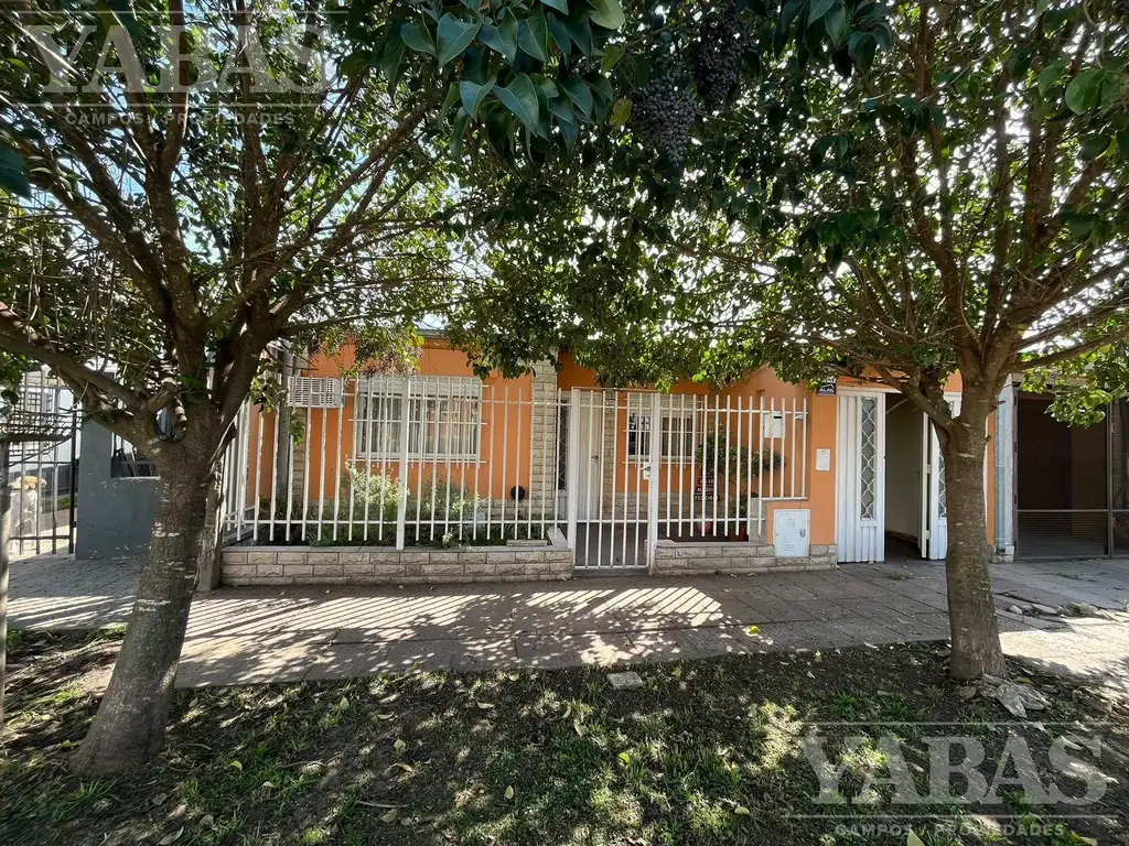 VENTA - CASA - BASAVILBASO 423 - San Pedro (Bs.As)