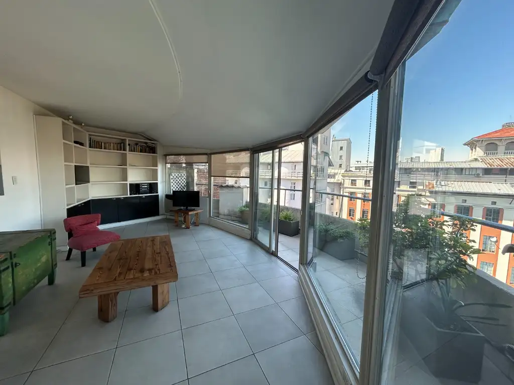 Duplex Alto en Venta 110 m² C Arenal - Silos Rodeado de Balcones con Coch Fija Vig Pileta Solariu