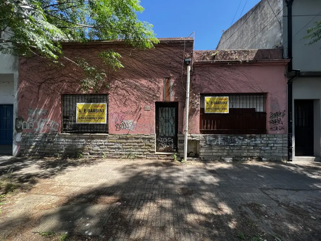 San Isidro: Terreno con Casa Sobre Lote de 10,4 x 43,25 Sobre Calle Alsina N° 549. Valor Lote.