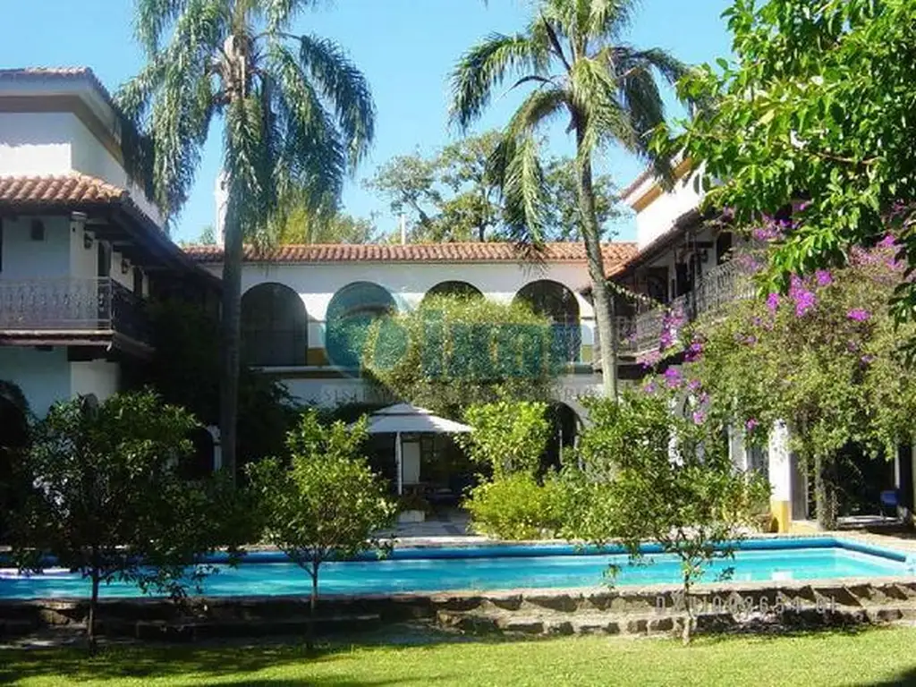 Excepcional Casa colonial auténtica en Alquiler Temporal en Martínez