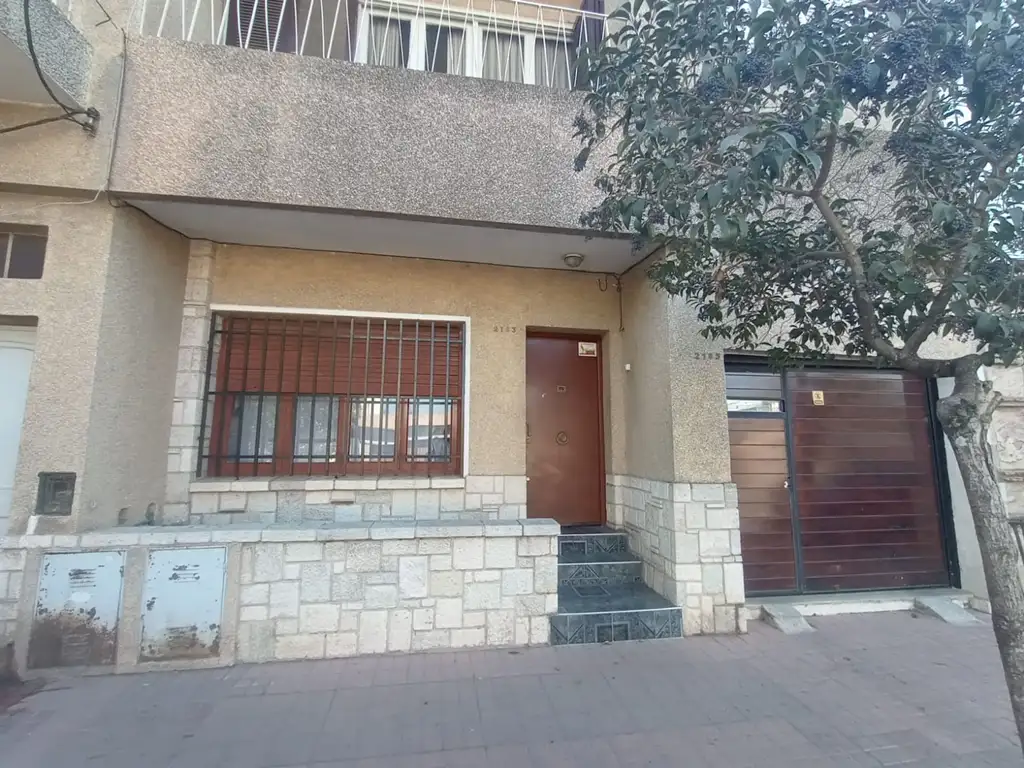 SE VENDE PH DE 2 DORMITORIOS EN BARRIO GENERAL PAZ