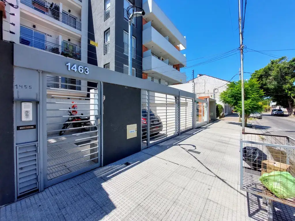 Departamento con patio en Venta a Estrenar en Haedo Norte