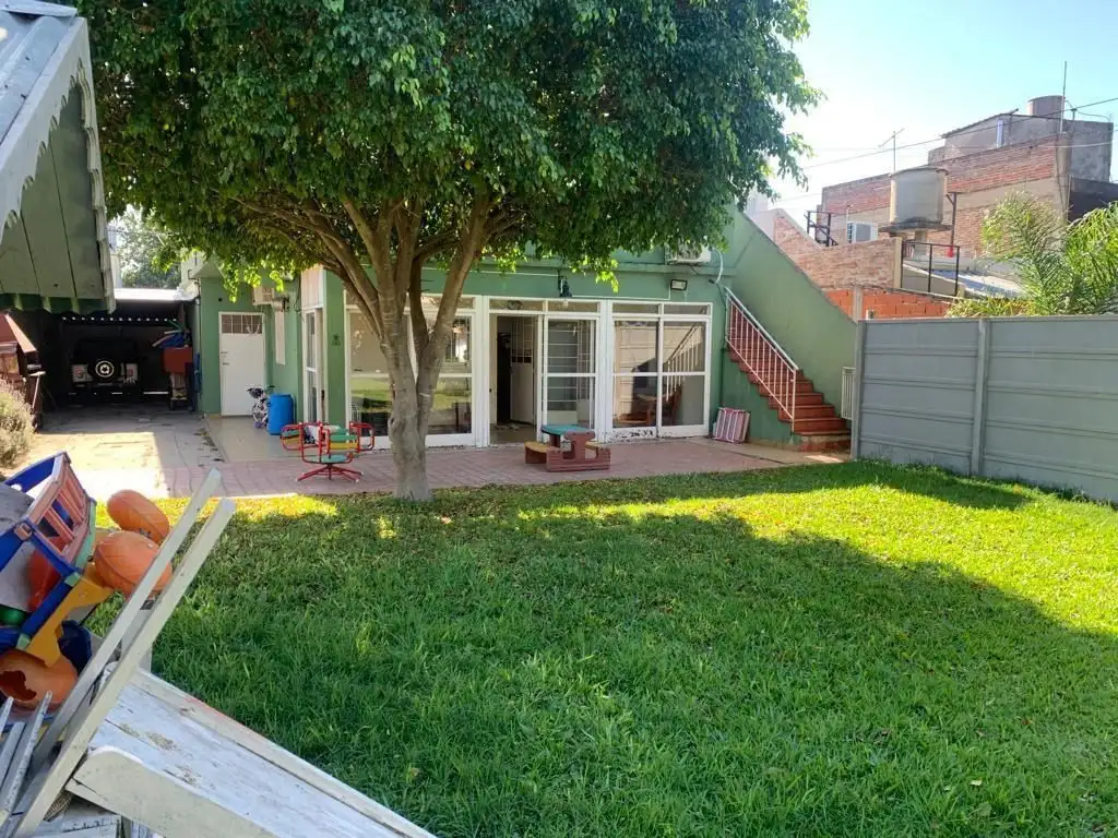 Venta Casa en Lote propio 3 ambientes, escucho ofertas!