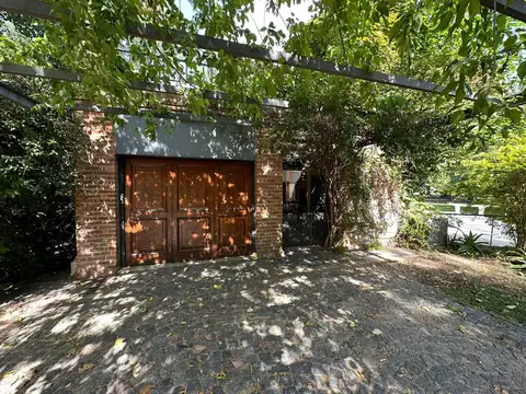 Casa en Venta con cochera