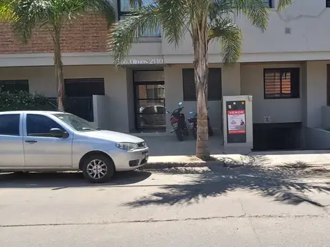 DPTO TIPO DUPLEX EN VENTA DE DOS DORM VILLA CARLOS PAZ  