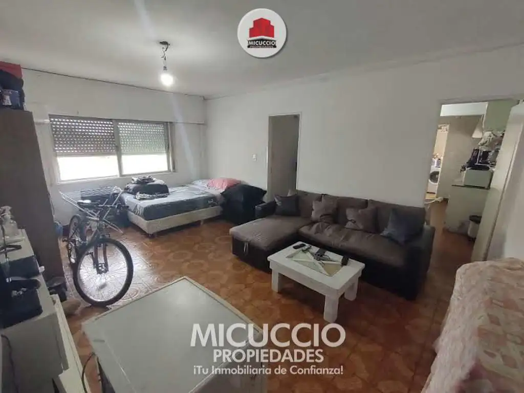 Departamento en Venta, Tapia de Cruz 1169 (2°B), Escobar centro. PERMUTA. APTO CREDITO