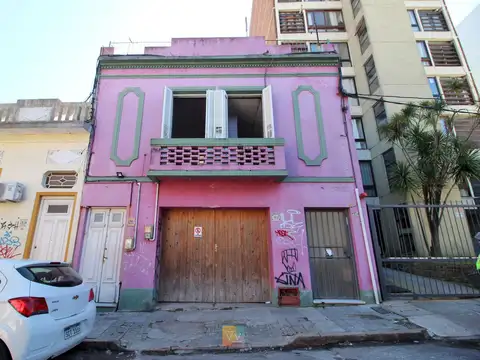 Venta casa 3 dormitorios y escritorio Cordón