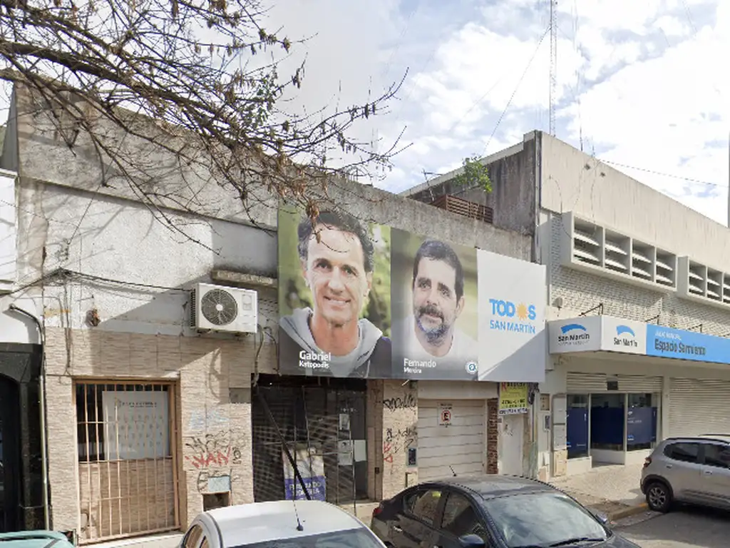 Local comercial en alquiler ubicado en Barrio Parque Gral San Martín