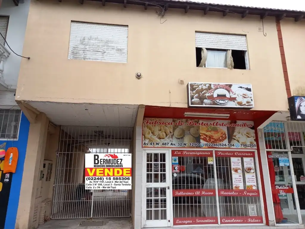 Venta Depto 3 Amb C/gas natural Zona Centro Santa Teresita. Av 41 e/4 Y 5