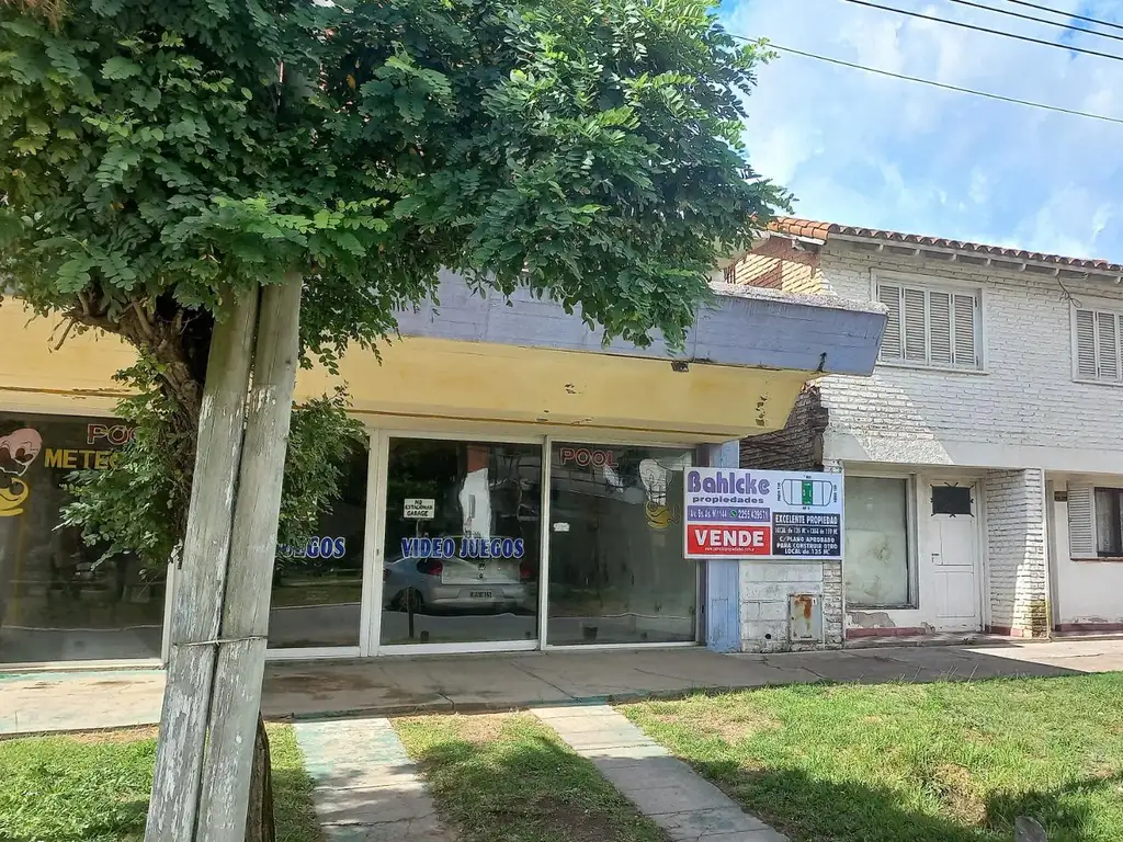 Se vende importante Local en Villa Gesell