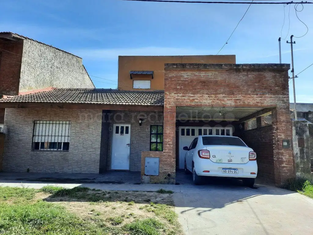 Casa - Venta - Argentina, Chascomús - BRASIL 363