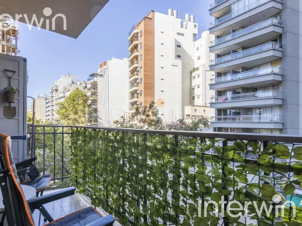 Departamento - Venta -  4 amb con balcón - Caballito