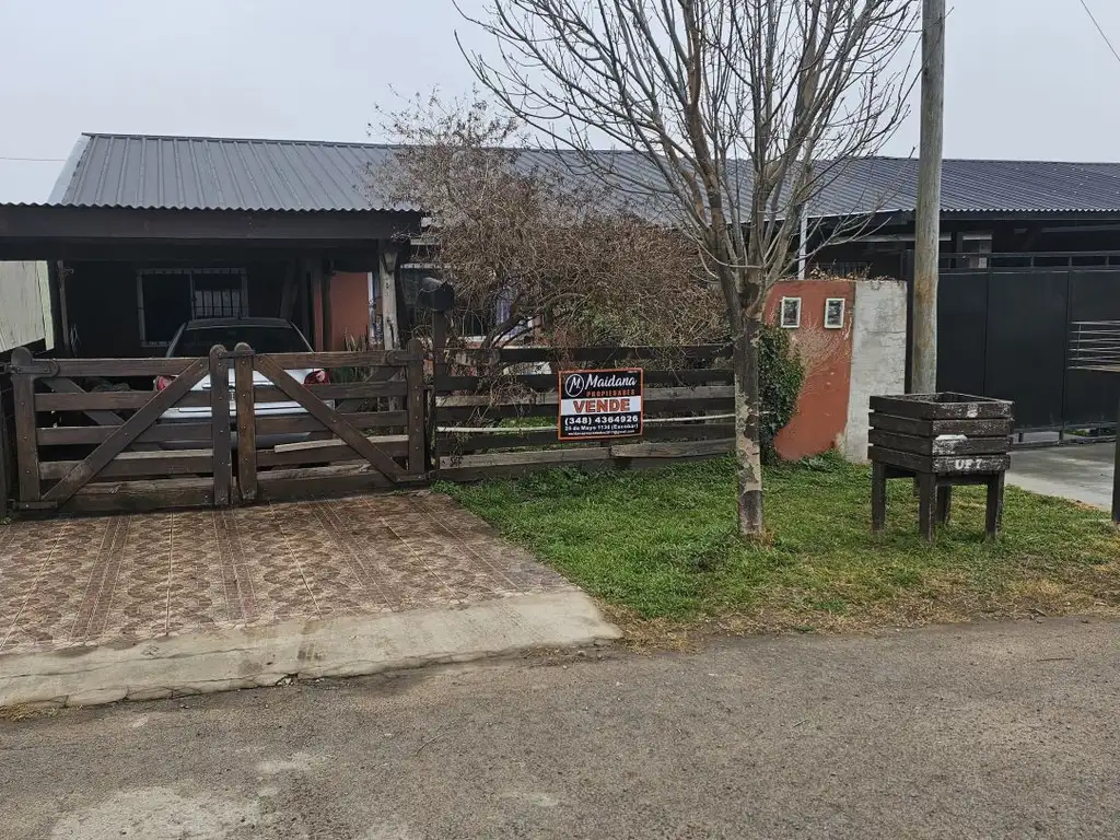 Casa en Alquiler en Escobar. 2 dormitorios.