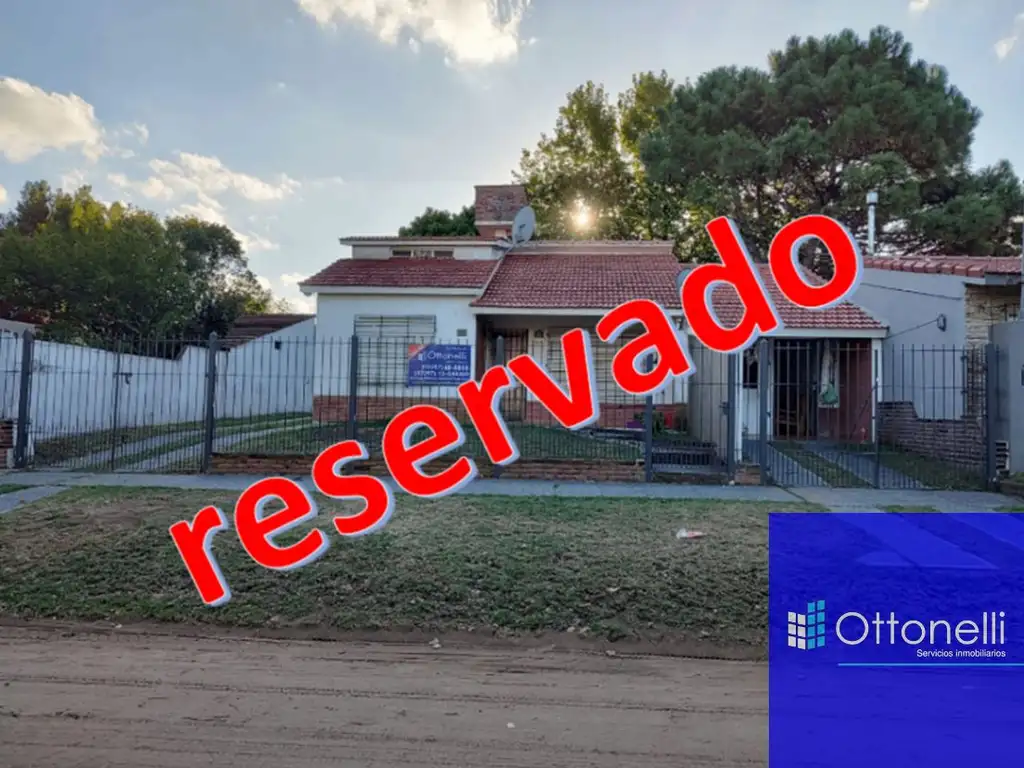 Casa en venta con 3 dormitorios mas departamento 3 ambientes