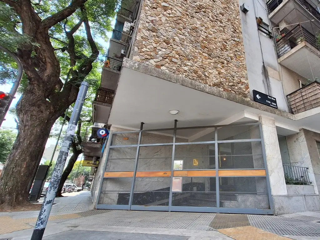 VENTA DEPARTAMENTO DE 3 AMBIENTES CON BALCON EN MONTE CASTRO