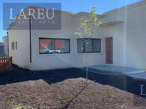 San Ramiro -Pilar del Este- Casa llave en mano - Foto 0