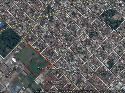 Unica fraccion en venta en el centro de San Justo, apta multiples destinos, construccion de edificio