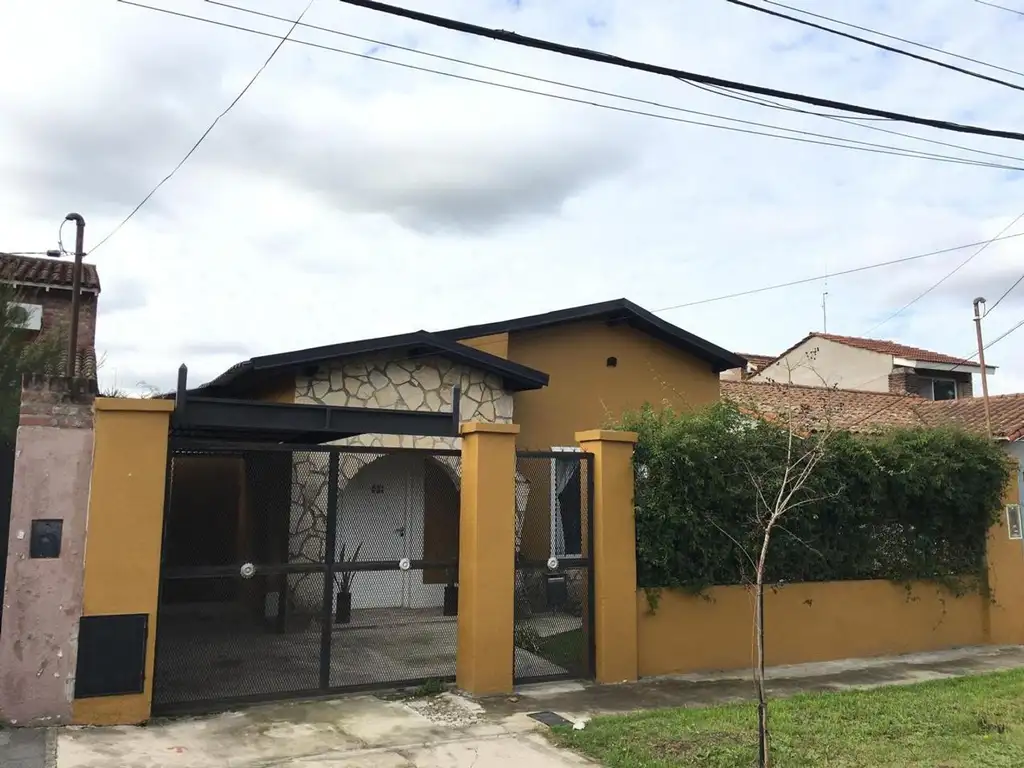 Chalet en venta - Don Torcuato