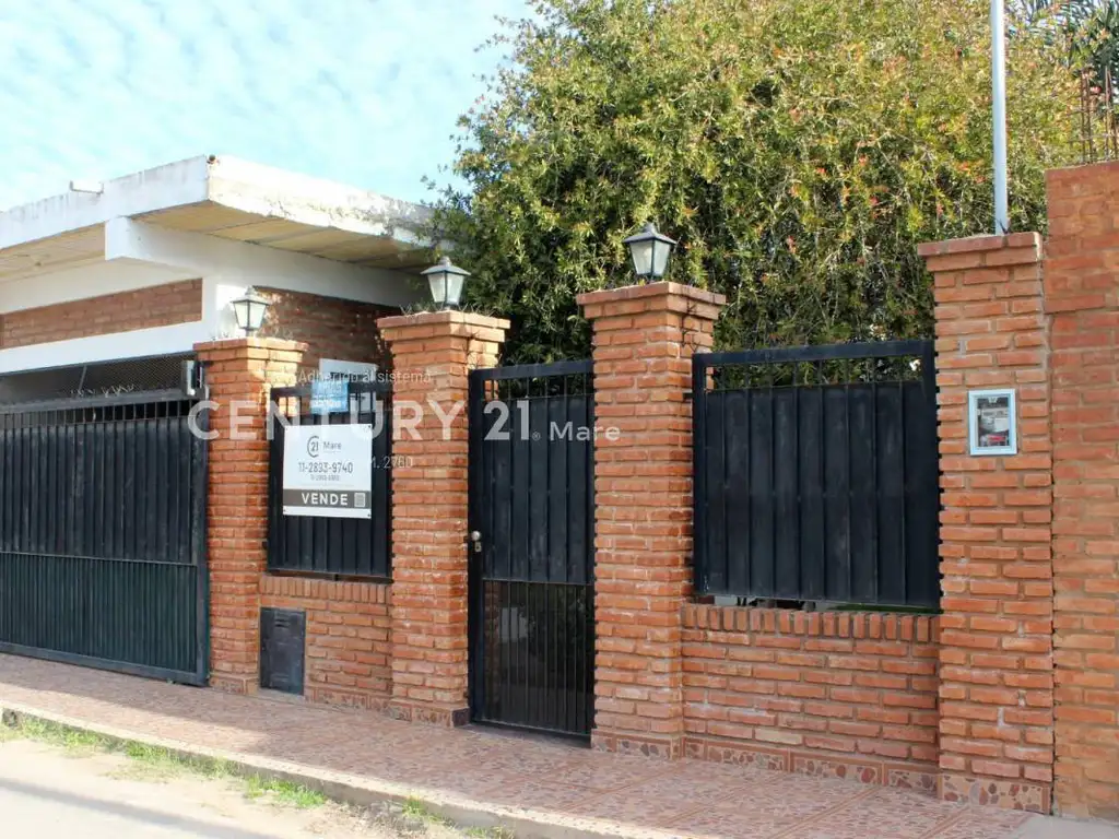 VENTA CASA 4 AMB EN JOSE C PAZ