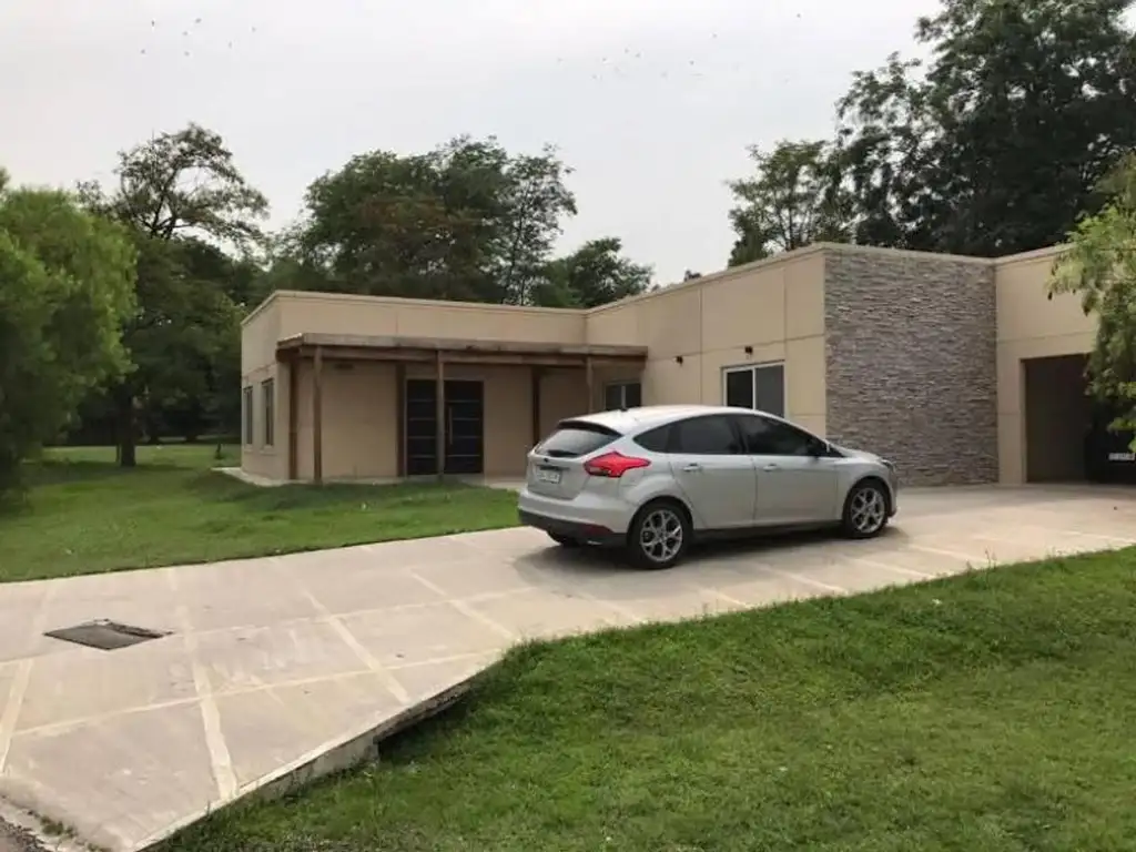 CASA ESTANCIAS DEL RIO EN VENTA