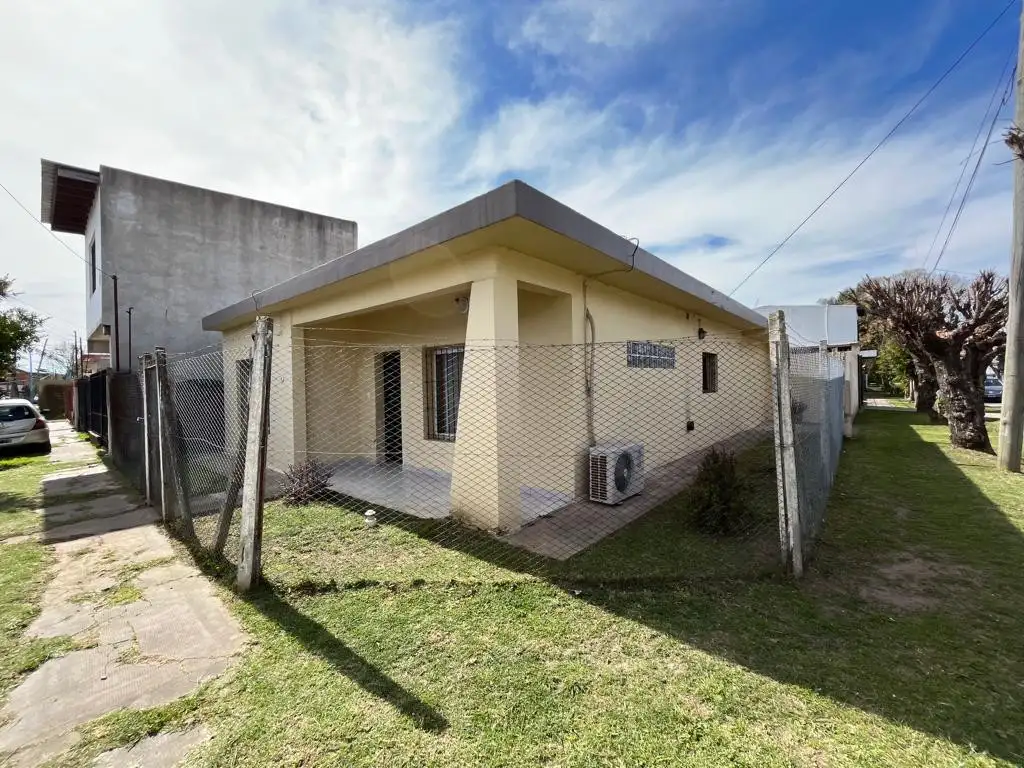 Casa - Belen De Escobar