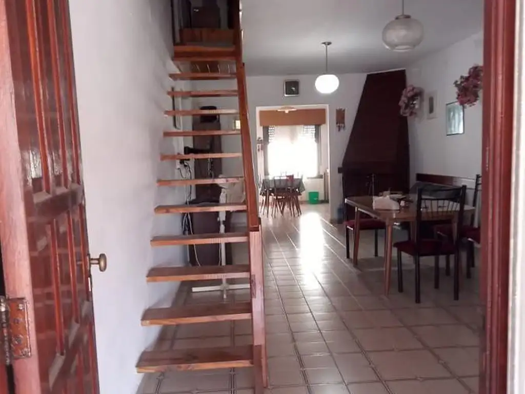 Casa y departamentos en venta  - 10 dormitorios 12 baños - 450mts2  - Mar Del Tuyu